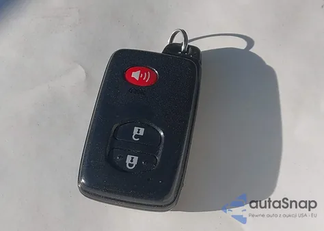 2015 Toyota Prius Two from USA, damaged, VIN JTDKN3DU4F0413685